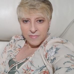 Meet your Posher, Sherry